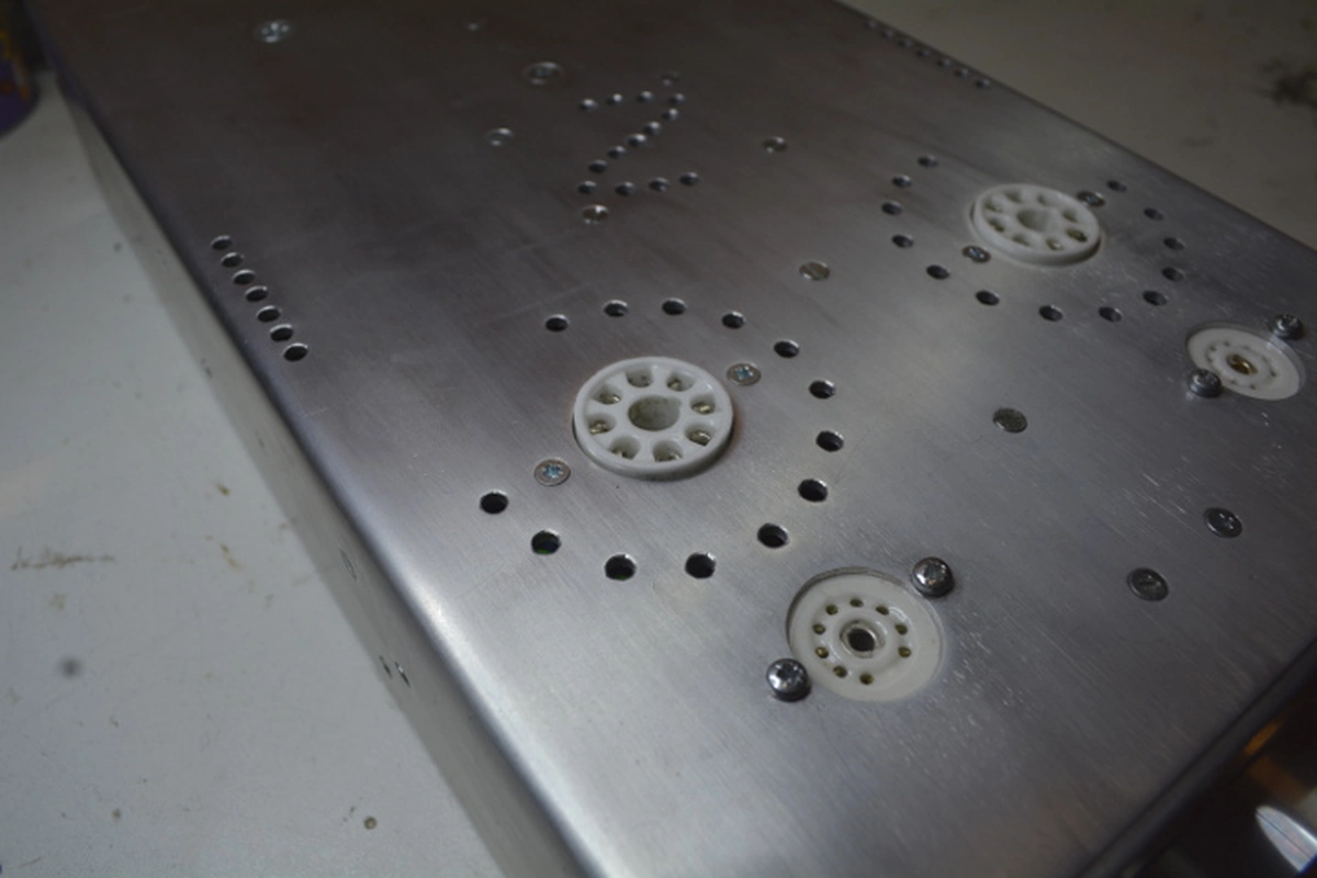 Ceramic Tube Sockets